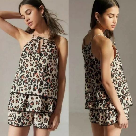 Urban Outfitters Leopard print Ruffle Layered Tiered Halter Romper Size Med - Picture 1 of 9